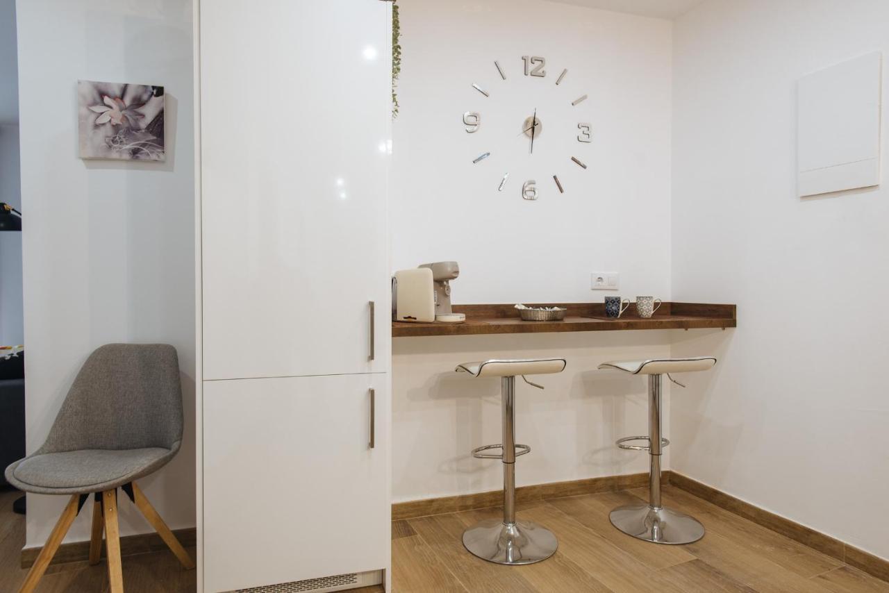 El Apartamento Del Reloj De Sol Sevilla Eksteriør billede