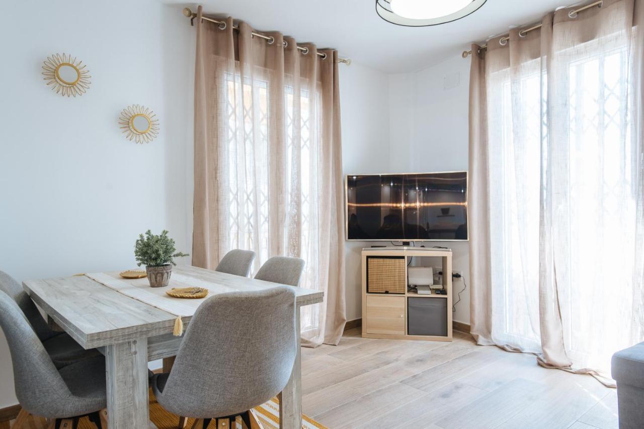 El Apartamento Del Reloj De Sol Sevilla Eksteriør billede